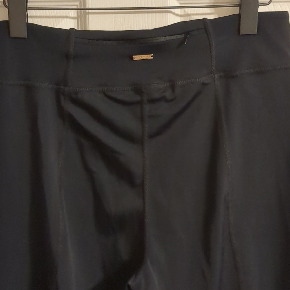 CABANA LIFE Black Wicking Performance Leggins NWT Size L   UPF 50+ - Picture 5 of 9